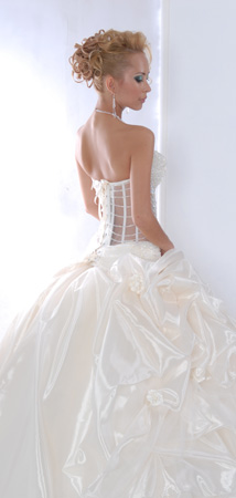 Orifashion HandmadeLuxury and Sexy Bridal Gown with Swarovski Be